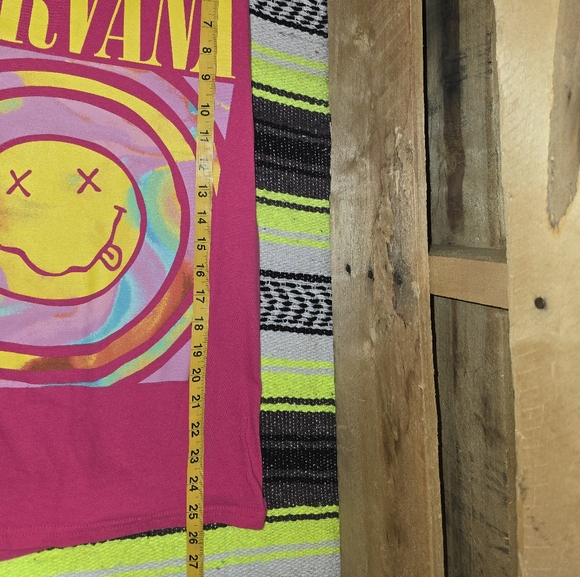Nirvana Pink Graphic T-Shirt Size:S - Picture 5 of 6